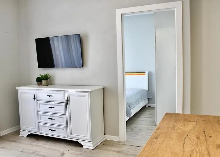 Lux 2 Pokojowe In Z Bezplatnym Podziemnym Parkingem * Warschau