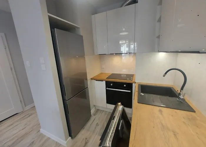 Lux 2 Pokojowe In Z Bezplatnym Podziemnym Parkingem Apartment