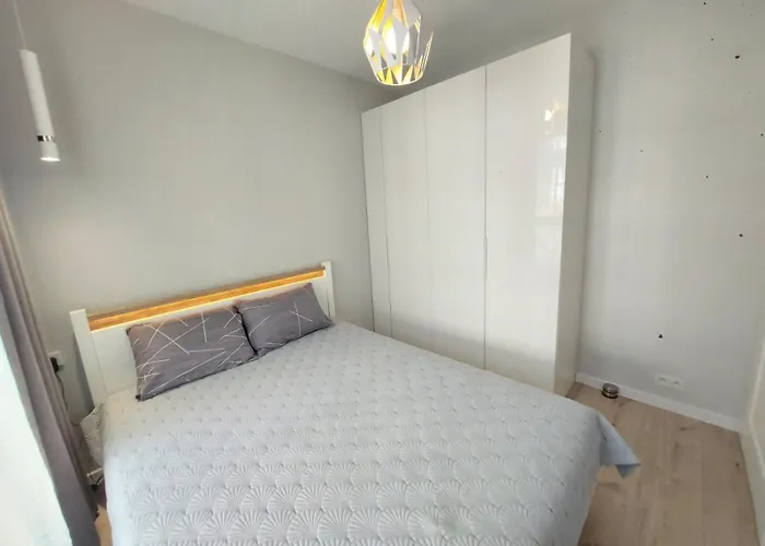 Lux 2 Pokojowe In Z Bezplatnym Podziemnym Parkingem Apartment Warschau