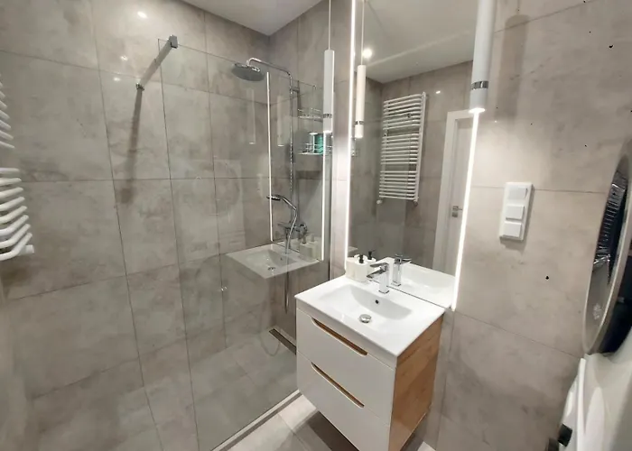 Lux 2 Pokojowe In Z Bezplatnym Podziemnym Parkingem *