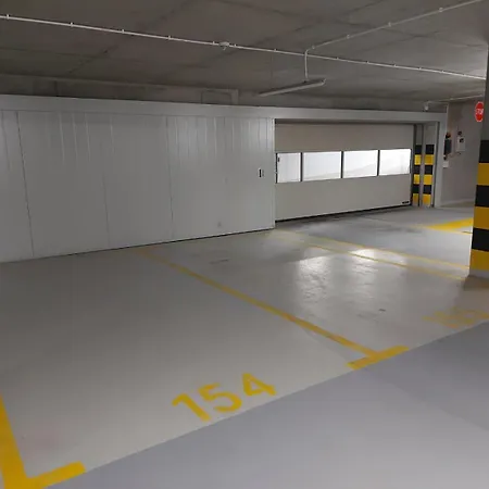 Lux 2 Pokojowe In Z Bezplatnym Podziemnym Parkingem *