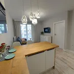 Lux 2 Pokojowe In Z Bezplatnym Podziemnym Parkingem