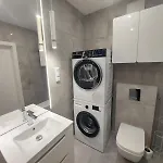 Lux 2 Pokojowe In Z Bezplatnym Podziemnym Parkingem Appartamento *