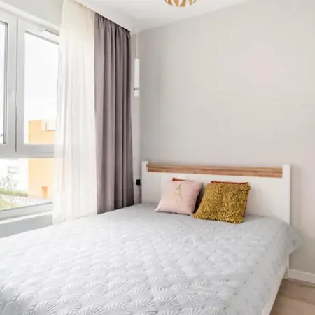Lux 2 Pokojowe In Z Bezplatnym Podziemnym Parkingem 华沙