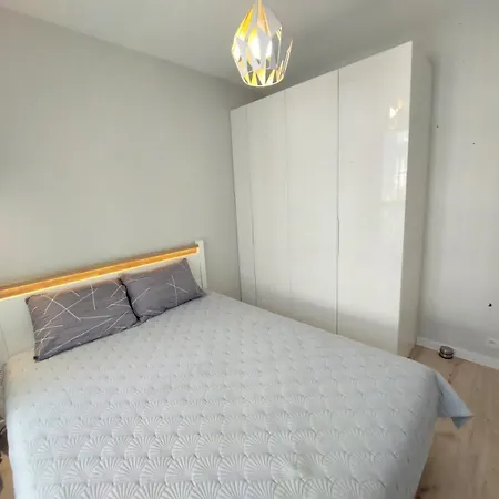 Lux 2 Pokojowe In Z Bezplatnym Podziemnym Parkingem Appartamento Varsavia